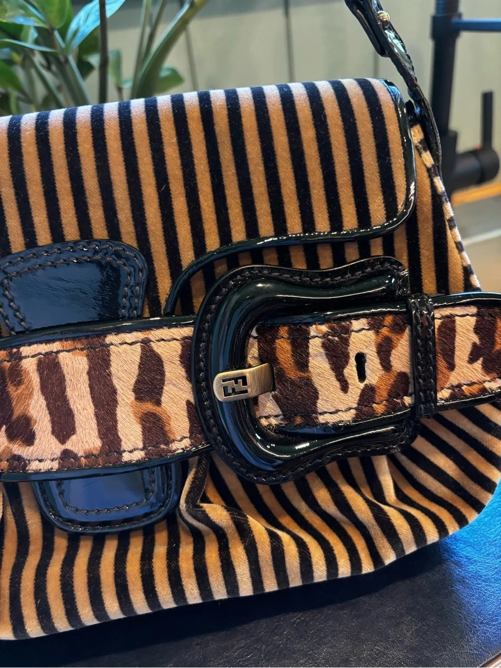 FENDI Pony Hair Stripe Leopard Baguette Shoulder Bag Patent Leather Rare - Picture 4 of 16